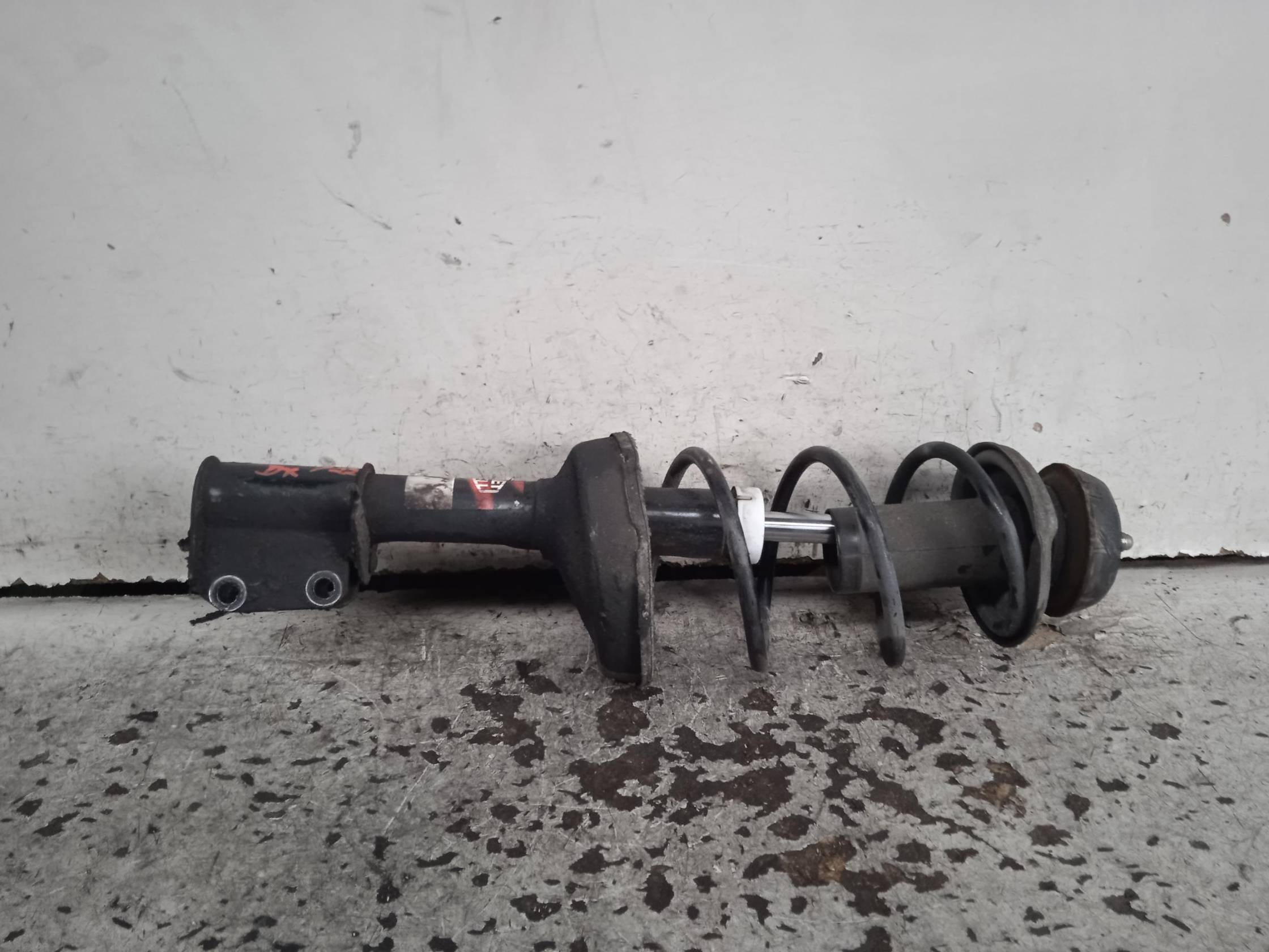 Ammortizzatore ant. dx.